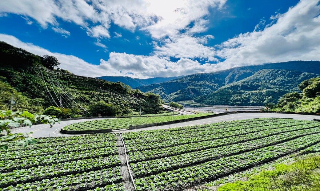 單車旅行,單車環島,CyclingTaiwan,BikeTour,,單車看見台灣,脊梁山脈新雙塔縱騎,北進武嶺,雙馬傳騎三武爭鋒,WulingChallenge,NorthAscentWuling,CentralMountainRangeCycling,threePassesChallenge,富貴角燈塔,鵝鑾鼻燈塔,武嶺,清境,梨山,埔里