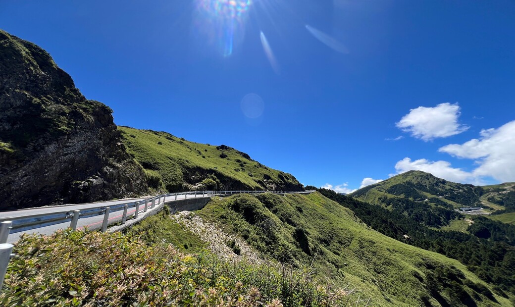 單車旅行,單車環島,CyclingTaiwan,BikeTour,,單車看見台灣,脊梁山脈新雙塔縱騎,北進武嶺,雙馬傳騎三武爭鋒,WulingChallenge,NorthAscentWuling,CentralMountainRangeCycling,threePassesChallenge,富貴角燈塔,鵝鑾鼻燈塔,武嶺,清境,梨山,埔里