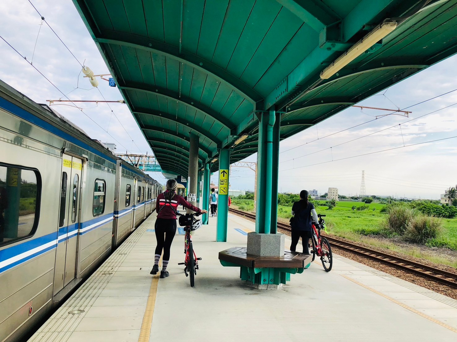 台中,龍井,龍井車站,火車站,鐵道文化,山海戀單車