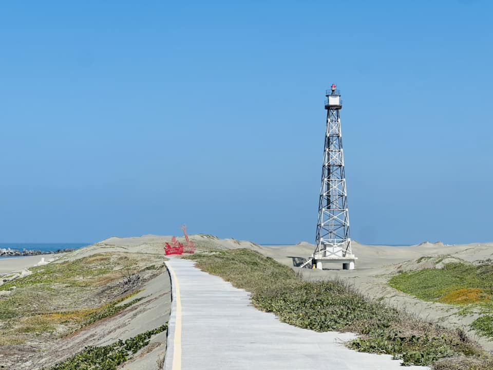 台灣極西燈塔,國聖燈塔,山海戀單車
