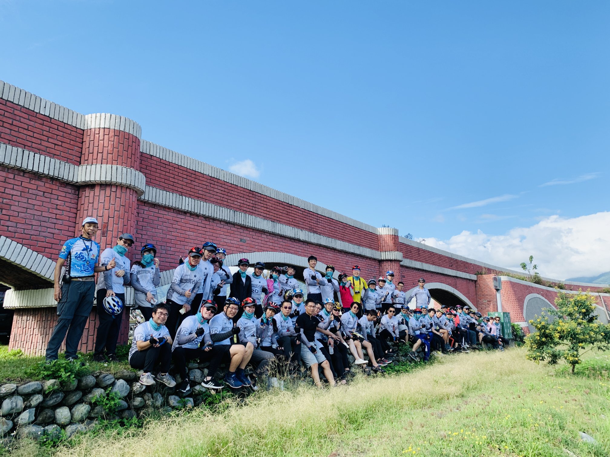台東,鹿野,二層坪水橋,水往上流,橋樑,山海戀單車