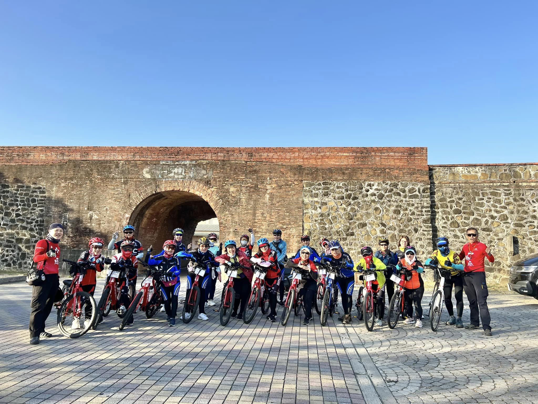 恆春,北門,古城門,山海戀單車