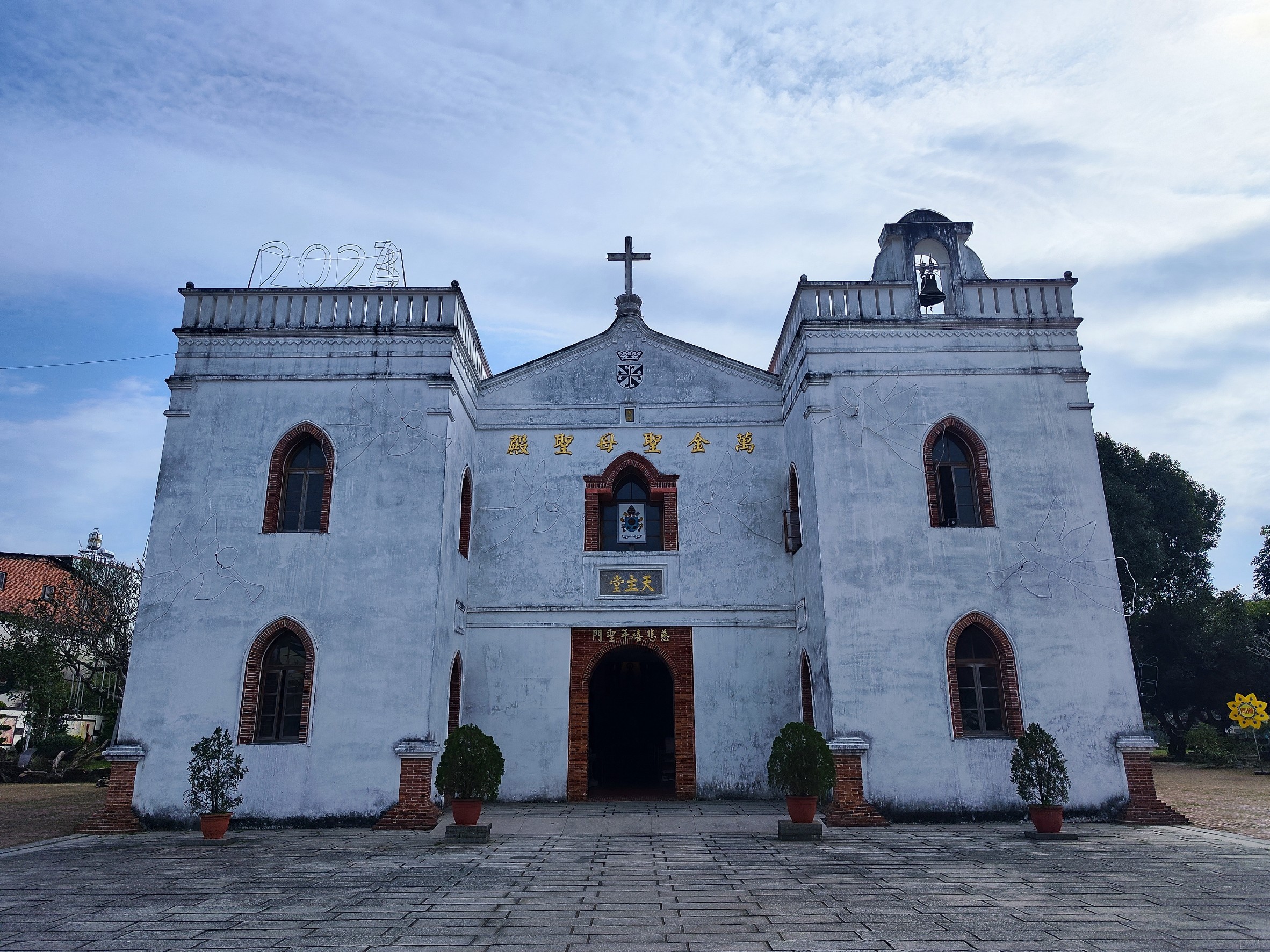 台灣,特色教堂,高雄,萬巒,黃金聖母聖殿,教堂,山海戀單車,山海戀推薦
