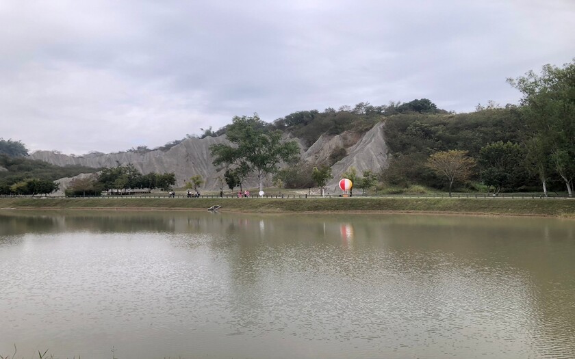 運動與健康,單車騎行,單車旅行,台灣車友,海外車友騎台灣,山海戀單車,哈尤溪溫泉彩岩,單車看見台灣,精彩回顧,田寮月世界地景公園,石拱亭仔腳,旗山老街,美濃民俗村,瀰濃庄敬字亭