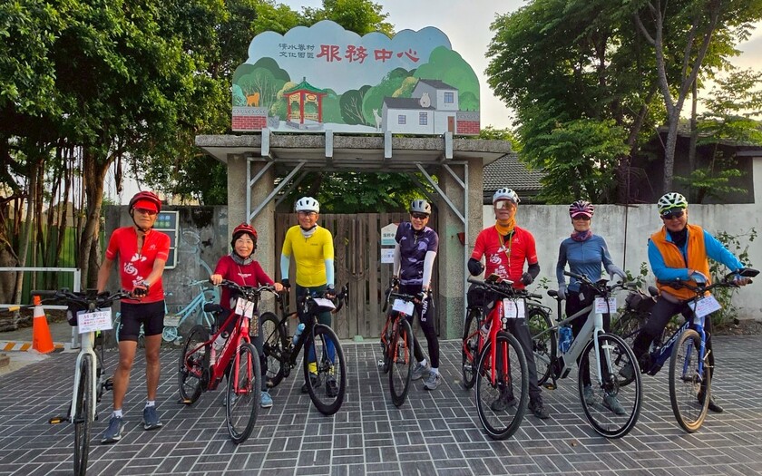 運動與健康,單車騎行,單車旅行,台灣車友,海外車友騎台灣,山海戀單車,台灣眷村文化,單車看見台灣,精彩回顧,湖口好客文創園區,湖口裝甲新村,新竹市忠貞新村,大煙囪下的家,新竹將軍村,香山車站,潭雅神綠園道,台中忠義眷村大家書房,清水眷村文化園區信義新村