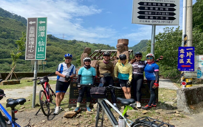 運動與健康,單車騎行,單車旅行,台灣車友,海外車友騎台灣,山海戀單車,專案訂製,竹苗四庫全書五福臨門,單車看見台灣,精彩回顧,浪漫台三線,獅潭義民廟,汶水老街,清安老街,豆腐街,南庄老街