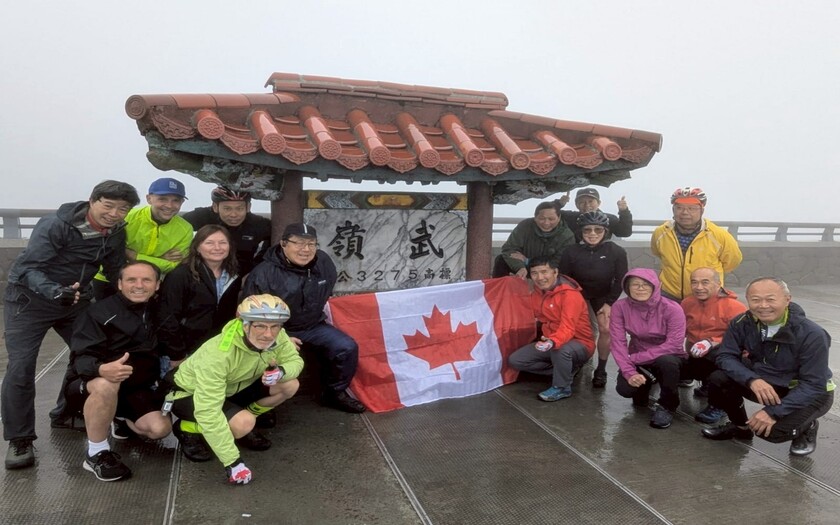 運動與健康,單車騎行,單車旅行,CyclingTaiwan,CyclingAdventure,CustomTourGroup,OverseasCyclistsInTaiwan,加拿大車友,海外車友騎台灣,山海戀單車,專案訂製,脊梁山脈新雙塔縱騎,剖地瓜,單車旅遊,自行車旅遊,武嶺,霧社事件,台灣地理中心碑