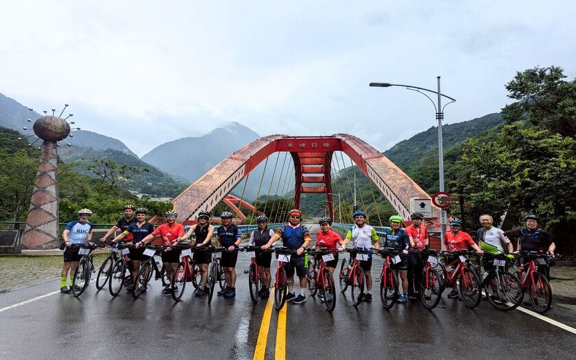  運動與健康,單車騎行,單車旅行,CyclingTaiwan,CyclingAdventure,CustomTourGroup,OverseasCyclistsInTaiwan,加拿大車友,海外車友騎台灣,山海戀單車,專案訂製,脊梁山脈新雙塔縱騎,剖地瓜,單車旅遊,自行車旅遊,福順宮,日月潭,梅子夢工廠,東埔日月雙橋,沙里仙溫泉