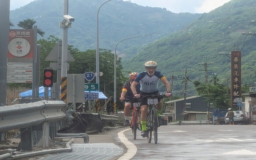  運動與健康,單車騎行,單車旅行,CyclingTaiwan,CyclingAdventure,CustomTourGroup,OverseasCyclistsInTaiwan,加拿大車友,海外車友騎台灣,山海戀單車,專案訂製,脊梁山脈新雙塔縱騎,剖地瓜,單車旅遊,自行車旅遊,福順宮,日月潭,梅子夢工廠,東埔日月雙橋,沙里仙溫泉