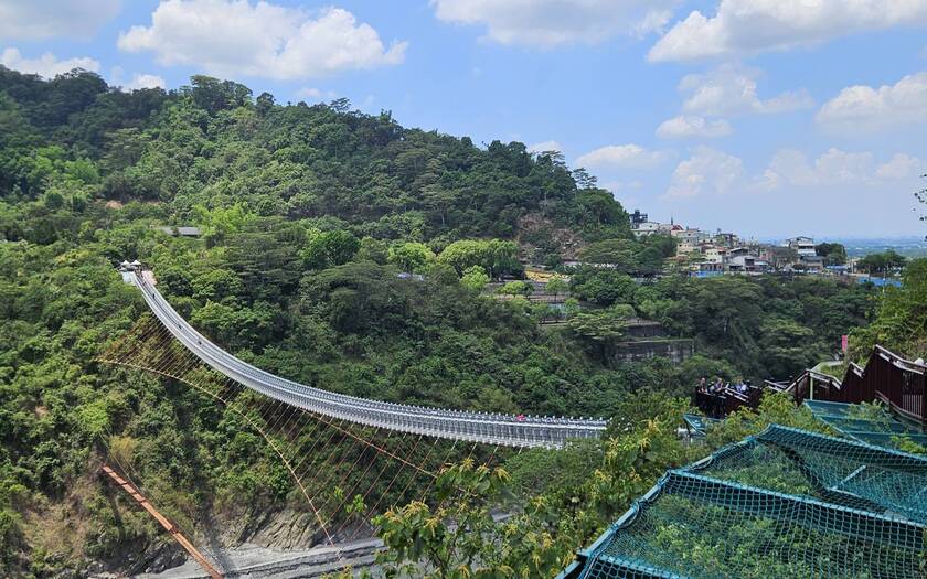 運動與健康,單車騎行,單車旅行,CyclingTaiwan,CyclingAdventure,CustomTourGroup,OverseasCyclistsInTaiwan,加拿大車友,海外車友騎台灣,山海戀單車,專案訂製,脊梁山脈新雙塔縱騎,剖地瓜,單車旅遊,自行車旅遊,茶山部落,尼亞后薩獵人學校,錫安山,小林村遺址,台20線,那瑪夏