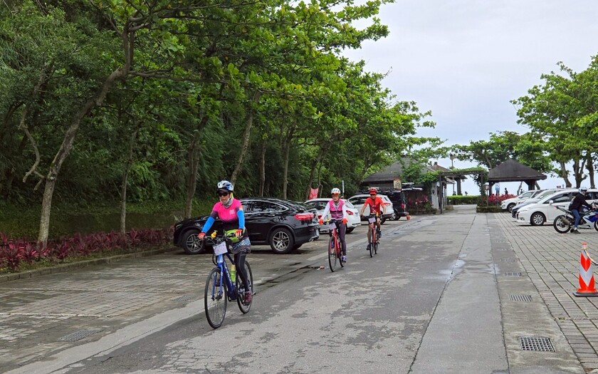 運動與健康,單車騎行,單車旅行,CyclingTaiwan,CyclingAdventure,單車看見台灣,另類單車環島,南北橫山海線,單車環島,單車旅遊,自行車旅遊,海外車友騎台灣,愛騎愛玩愛台灣,biketour,CyclingTaiwan,BicycleTravel,花蓮靜浦,北回歸線碑,芭崎眺望台,新城天主堂,DAKA循環園區,和平森旅