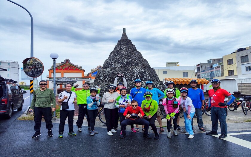 運動與健康,單車騎行,單車旅行,CyclingTaiwan,CyclingAdventure,單車看見台灣,BicycleTravel,花火鐵馬跳島趣,澎湖單車旅行,北寮,摩西分海,蔡廷蘭進士第,蒔裡沙灘,蛇頭山小百岳,風櫃洞,鎖港子午塔,烏崁方舟天主堂,林投金沙灘,南寮社區,寮浮球秘境,龍門戰車沙灘