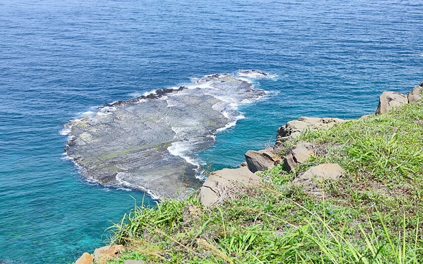 運動與健康,單車騎行,單車旅行,CyclingTaiwan,CyclingAdventure,單車看見台灣,BicycleTravel ,花火鐵馬跳島趣,澎湖單車旅行,澎湖南方四島,七美雙心石滬,東吉嶼燈塔,藍洞奇景,小台灣玄武岩,七美人塚傳說,海上皇宮花火節,澎湖無人機煙火