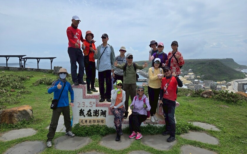 運動與健康,單車騎行,單車旅行,CyclingTaiwan,CyclingAdventure,單車看見台灣,澎湖單車旅行,桶盤嶼玄武岩,虎井嶼追日大道,重光媽祖銅像,尖山角觀景台,觀音公園,玄武岩方山地形,澎湖旅行,島嶼巡禮