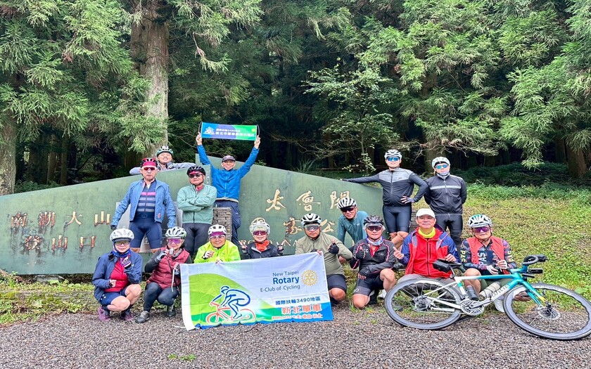 CyclingTaiwan,CyclingAdventure,單車看見台灣,台灣旅遊,單車騎行台灣,山海戀單車,梨山,清泉橋,環山部落,南湖大山,石頭教會,大同,英仕山莊