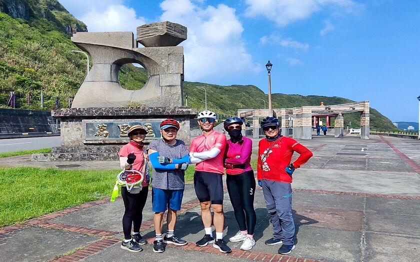 CyclingTaiwan,CyclingAdventure,單車看見台灣,台灣旅遊,單車騎行台灣,山海戀單車,富貴角燈塔,石門洞,芝蘭公園海上觀景台,外木山自行車道