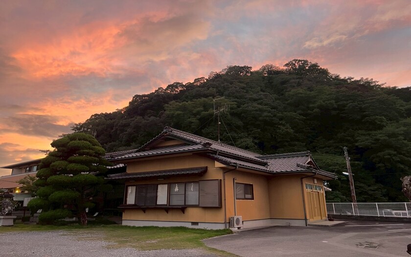 CyclingJapan,CyclingAdventure,單車看見日本,日本旅遊,單車騎行日本四國,山海戀單車,單車看見世界,島波海道,四國環島,足摺到宇和島,隧道挑戰,珊瑚少女雕像,宇和島城,珍珠之港,城下町風情