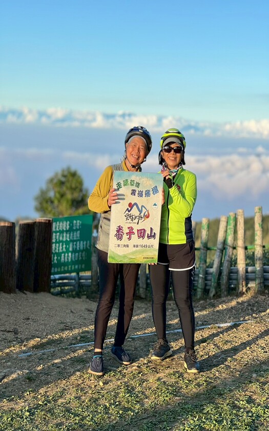 CyclingTaiwan,CyclingAdventure,單車看見台灣,台灣旅遊,單車騎行台灣,海外車友遊台灣,海外車友遊台灣,雲嶺之丘,石壁仙谷,蓬萊瀑布,峭壁雄風,921大地震紀念公園,五元兩角