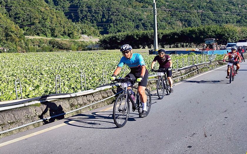 CyclingTaiwan,CyclingAdventure,單車看見台灣,台灣旅遊,單車騎行台灣,海外車友遊台灣,脊梁山脈新雙塔縱騎,雙塔縱騎挑戰,biketour,太平山森林區,南山高麗菜田,思源埡口,陵後宮,環山7ELEVEN,張雨生之家,1956風之谷,飛燕城堡