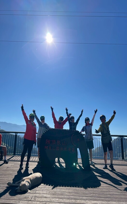 CyclingTaiwan,CyclingAdventure,單車看見台灣,台灣旅遊,單車騎行台灣,海外車友遊台灣,得恩亞納,來吉部落,寒溪尼,奮起湖,大凍山,鄒族文化,梅園樓飯店