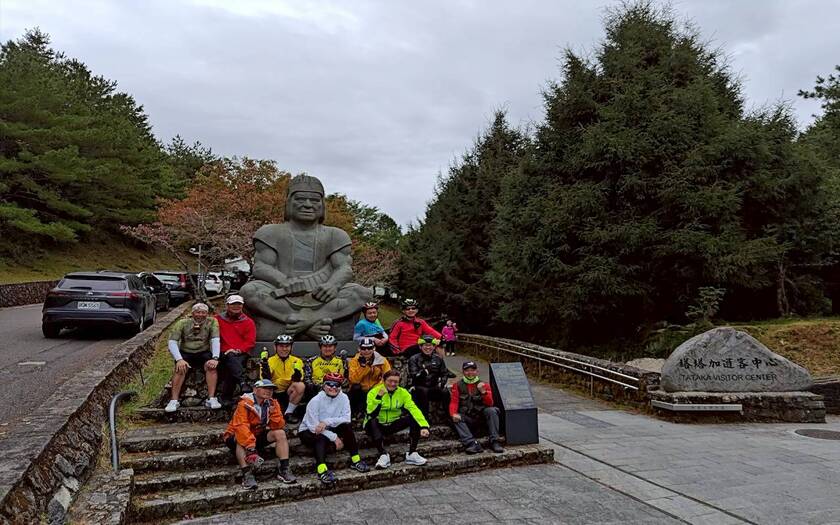 CyclingTaiwan,CyclingAdventure,單車看見台灣,台灣旅遊,單車騎行台灣,海外車友遊台灣,脊梁山脈新雙塔縱騎,雙塔縱騎挑戰,玉山觀景臺,塔塔加夫妻樹,鹿林神木,特富野古道,阿里山森林遊樂區