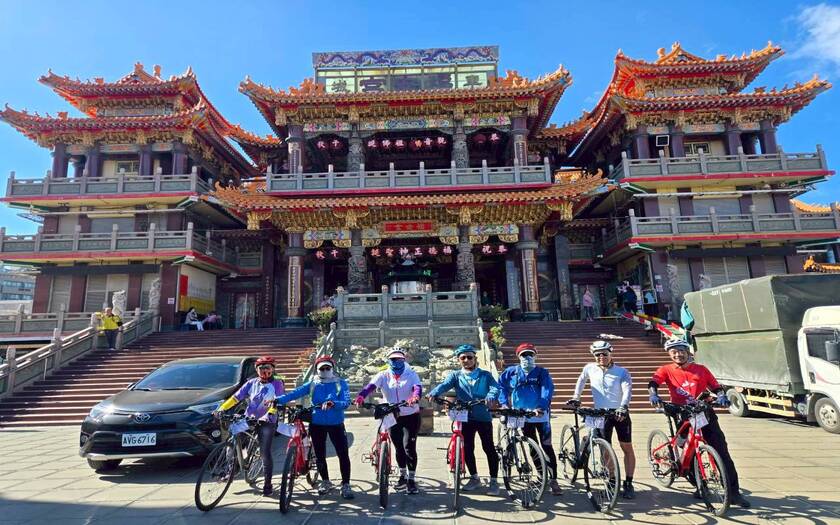 CyclingTaiwan,CyclingAdventure,單車看見台灣,台灣旅遊,單車騎行台灣,海外車友遊台灣,斯卡羅卑南道,落山風,棋開得勝戰車公園,悠客馬場,車城福安宮,看海美術館,落山風藝術季,獅子鄉衙門神木,枋寮車站
