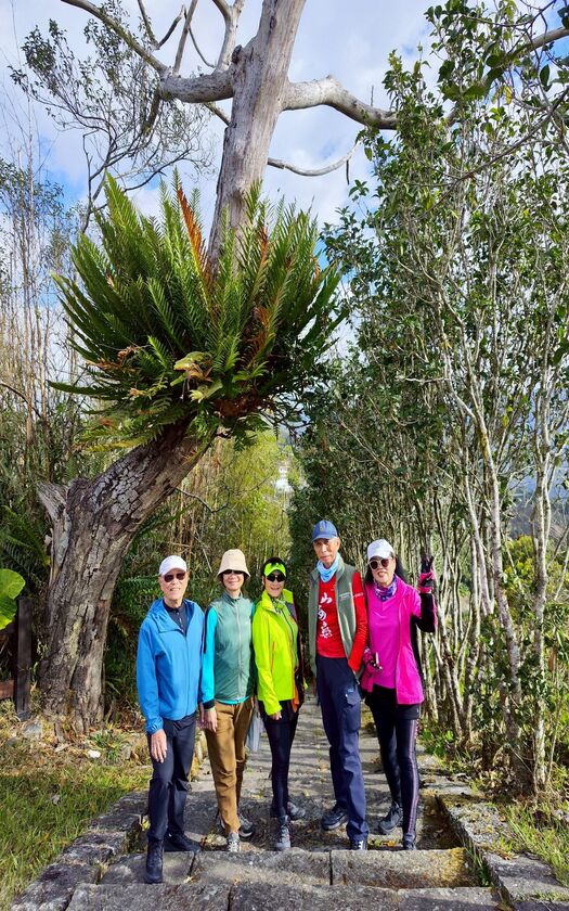 CyclingTaiwan,CyclingAdventure,單車看見台灣,台灣旅遊,單車騎行台灣,海外車友遊台灣,跨年騎行,巃頭曙光,樂野部落,優遊吧斯,鄒族文化,巃頂步道,迷糊步道,頂湖步道,霧之道,茶之道,石棹,阿里山