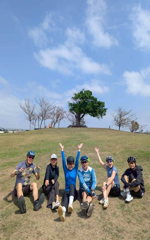 CyclingTaiwan,CyclingAdventure,單車看見台灣,台灣旅遊,單車騎行台灣,海外車友遊台灣,東石漁人碼頭,北回歸線,用九柑仔店,蒜頭糖廠,2026台灣燈會,世界的阿里山,biketour