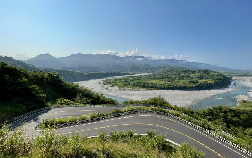 CyclingTaiwan,CyclingAdventure,單車看見台灣,台灣旅遊,單車騎行台灣,專案團,花東四小橫,山海戀單車,台11線,光豐公路,秀姑巒溪,長虹橋,北回歸線,石梯坪,馬太鞍濕地,biketour