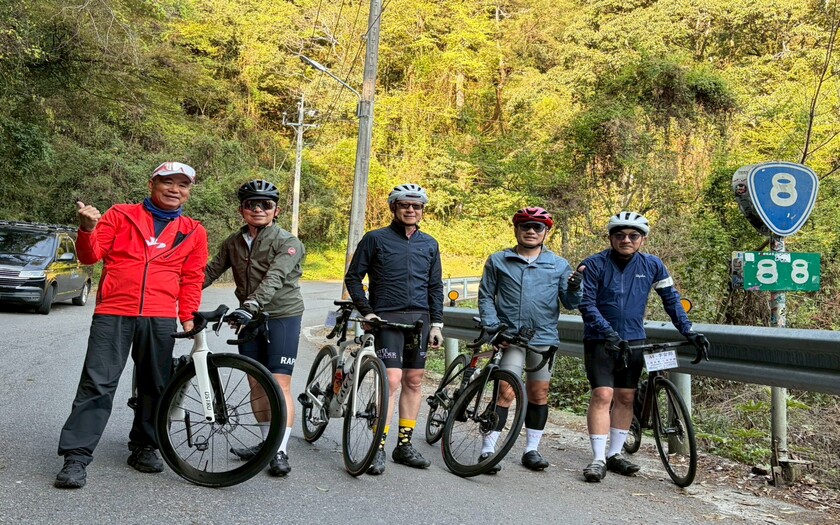CyclingTaiwan,CyclingAdventure,單車看見台灣,台灣旅遊,海外車友騎台灣,專案團,山海戀單車,北進武嶺,武嶺3275,合歡山,中橫公路