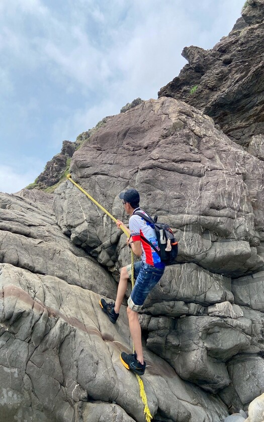 CyclingTaiwan,CyclingAdventure,單車看見台灣,台灣旅遊,海外車友騎台灣,觀音鼻山,南田礫灘,最美海岸步道,台九線420K,biketour,阿塱壹古道