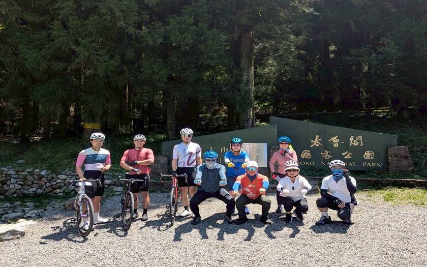 CyclingTaiwan,CyclingAdventure,單車看見台灣,台灣旅遊,海外車友騎台灣,脊梁山脈雙塔,剖地瓜,思源埡口,梨山賓館,中央山脈,單車人的浪漫,山路挑戰,海外車友騎台灣,山海戀單車,biketour