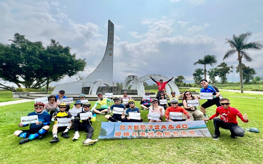 CyclingTaiwan,CyclingAdventure,單車看見台灣,台灣旅遊,專案團,大農大富平地森林園區,舞鶴台地,北回歸線,玉富自行車道,板塊交界,跨越台灣奇點,富里稻草藝術,池上大坡池,伯朗大道,金城武樹