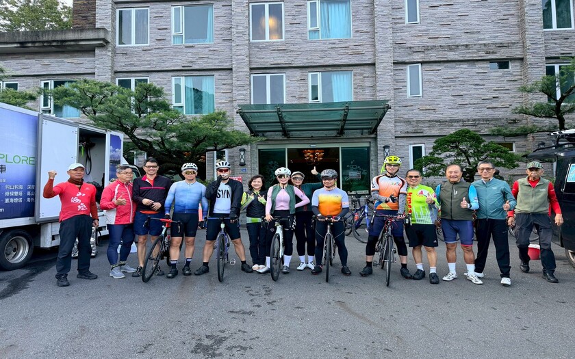 CyclingTaiwan,CyclingAdventure,單車看見台灣,台灣旅遊,脊梁山脈雙塔,剖地瓜,專案團,新中橫公路,塔塔加,夫妻樹,阿里山