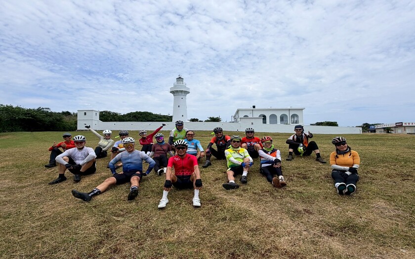 CyclingTaiwan,CyclingAdventure,單車看見台灣,台灣旅遊,脊梁山脈雙塔,剖地瓜,專案團,富貴角燈塔,鵝鑾鼻燈塔,屏鵝公路,恆春古城,船帆石,砂島