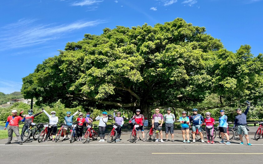 CyclingTaiwan,CyclingAdventure,單車看見台灣,台灣旅遊,單車環島,海外車友騎台灣,新月橋,三鶯龍窯橋,中庄調整池,三坑自然生態公園,關西仙草博物館,新埔遊客中心,劉氏雙堂屋