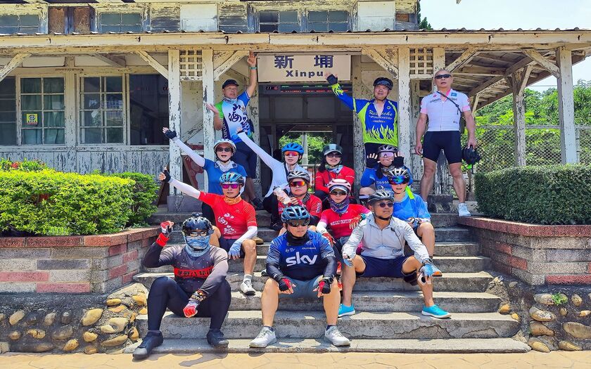 CyclingTaiwan,CyclingAdventure,單車看見台灣,台灣旅遊,單車環島,海外車友騎台灣,台61線,南港賞鳥區,17公里海岸線,大山車站,西湖溪自行車鐵橋,貝化石層,白沙屯,新埔車站,通霄,鹿港,鹿港阿南師