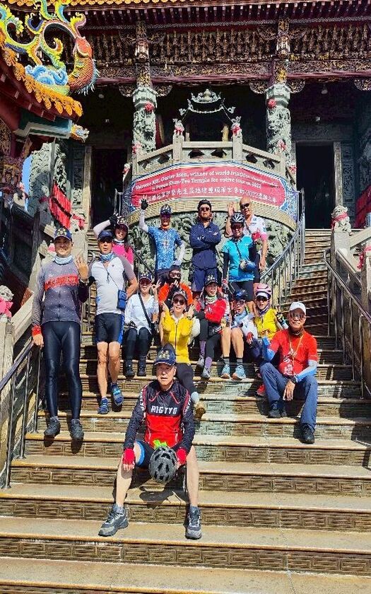CyclingTaiwan,CyclingAdventure,單車看見台灣,台灣旅遊,單車環島,海外車友騎台灣,埔鹽順澤宮,順澤宮冠軍帽,民雄美食,水上北回歸線太陽館,北回歸線,後壁火車站