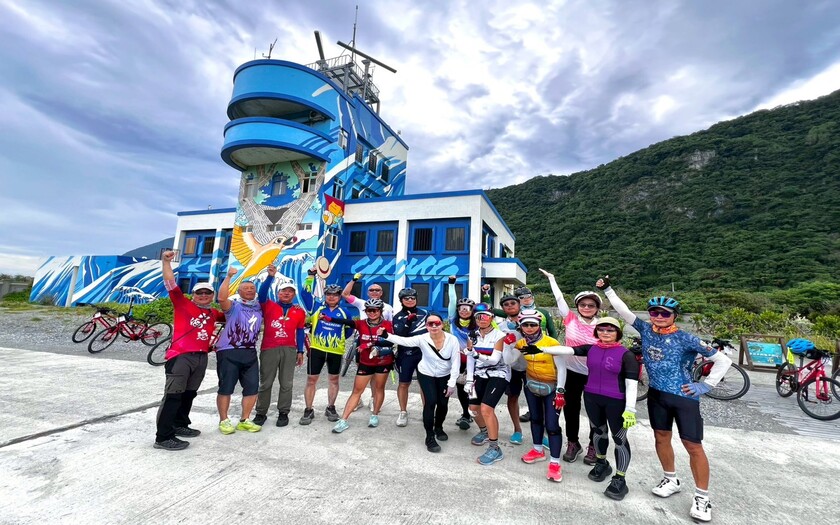 CyclingTaiwan,CyclingAdventure,單車看見台灣,台灣旅遊,單車環島,海外車友騎台灣,蘇花公路,漢本車站,漢本海洋驛站,南澳觀景台,葉家香辣椒莊園,建華冰店,東澳車站,開路先鋒廟,南方澳觀景台,壯圍沙丘生態園區,宜蘭騎旅,台灣環島之旅