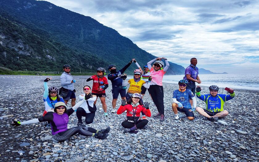 CyclingTaiwan,CyclingAdventure,單車看見台灣,台灣旅遊,單車環島,海外車友騎台灣,蘇花公路,漢本車站,漢本海洋驛站,南澳觀景台,葉家香辣椒莊園,建華冰店,東澳車站,開路先鋒廟,南方澳觀景台,壯圍沙丘生態園區,宜蘭騎旅,台灣環島之旅