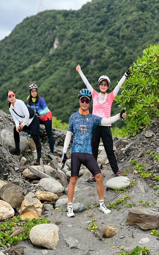 CyclingTaiwan,CyclingAdventure,單車看見台灣,台灣旅遊,單車環島,海外車友騎台灣,蘇花公路,漢本車站,漢本海洋驛站,南澳觀景台,葉家香辣椒莊園,建華冰店,東澳車站,開路先鋒廟,南方澳觀景台,壯圍沙丘生態園區,宜蘭騎旅,台灣環島之旅