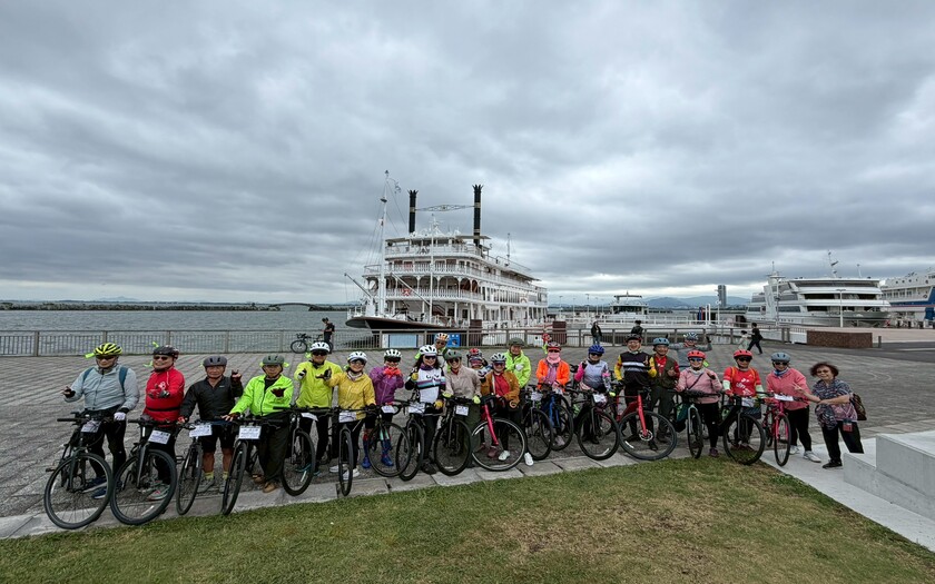 CyclingTaiwan,CyclingAdventure,單車看見世界,日本琵琶湖單車夢幻之旅,琵琶湖騎行,Biwaichi,琵琶湖自行車聖地碑,湖岸綠地公園,近江八幡,LaCollina,彥根城,日本國寶五城,日本單車旅行,海外單車旅行
