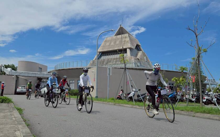 CyclingTaiwan,CyclingAdventure,單車看見台灣,台灣旅遊,biketour,專案團,經典單車環島,Moxa,四零四科技,Moxa單車環島,枋寮太麻里,屏鵝海岸,台灣海峽景觀公路,南迴公路,壽卡鐵馬驛站,壽卡挑戰,大武之心南迴驛,原味紅藜肉燥飯,台9線404K,四零四遇上四零四,太麻里,曙光酒店