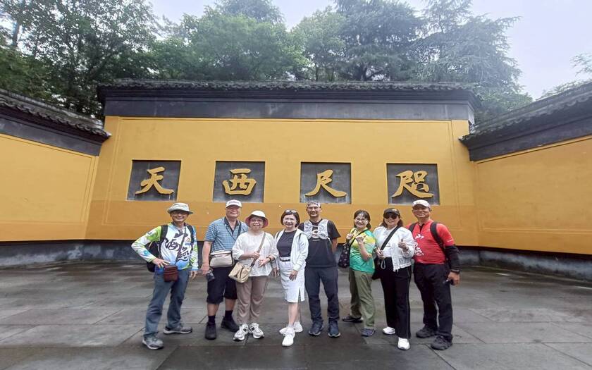 CyclingTaiwan,CyclingAdventure,單車看見世界,大陸旅遊,biketour,單車自由行,杭韻浙西,水墨江南單車自由行,杭州旅行,靈隱寺,飛來峰,龍井路,中國茶葉博物館,龍井村,九溪,錢塘江,錢塘江大橋,六合塔,雷峰塔,西湖,楊公堤,斷橋,三潭印月,小瀛洲,江南文化騎旅