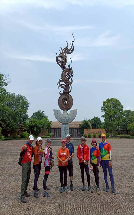 CyclingTaiwan,CyclingAdventure,單車看見世界,大陸旅遊,biketour,單車自由行,杭韻浙西,水墨江南單車自由行,杭州旅行,良渚古城遺址公園,良渚文明,瓶窯古鎮,苕溪綠道,東苕溪,香樟樹,宣杭拾憶鐵路主題公園,綠皮火車,南湖未來科學園,中國飛谷,江南文化騎旅
