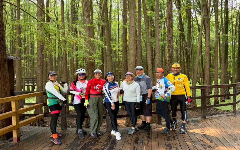 CyclingTaiwan,CyclingAdventure,單車看見世界,大陸旅遊,biketour,單車自由行,杭韻浙西,水墨江南單車自由行,臨安旅行,青山湖水上森林,池杉,落羽杉,皮划艇,昌化刀切麵,非遺美食,柳溪江,昌文線,淳北山水綠道,河橋古鎮,徽派老街,湍口溫泉,單車旅行,中國單車旅行