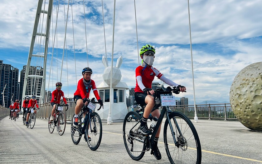 CyclingTaiwan,CyclingAdventure,單車看見台灣,台灣旅遊,biketour,專案團,小鐵人環島,單車環島,環島壯遊蘇花9日,板橋第二運動場,新月橋,樹林金城武樹,三鶯龍窯橋,大溪中庄調整池,三坑生態公園,關西仙草博物館,新埔遊客中心,新埔客庄,親子單車旅行,兒童單車環島
