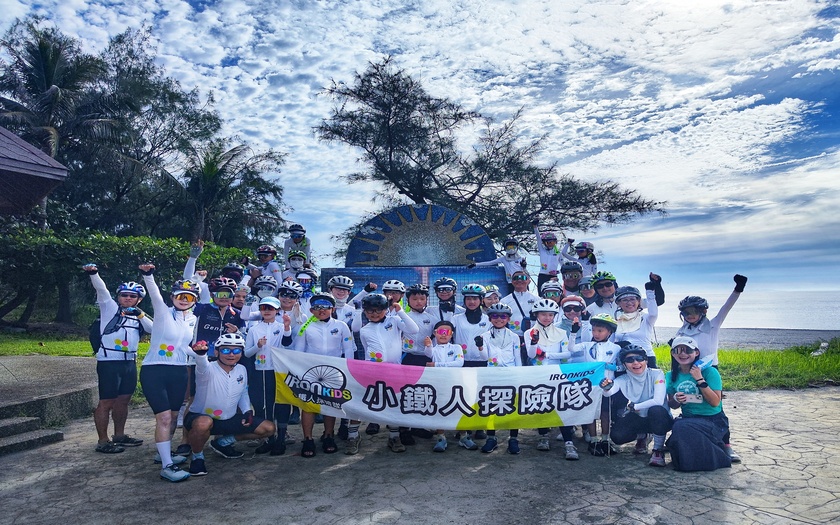 CyclingTaiwan,CyclingAdventure,單車看見台灣,台灣旅遊,biketour,專案團,小鐵人探險隊,小鐵人環島,單車環島,環島壯遊蘇花9日,太麻里,安通,千禧曙光紀念園區,華源海灣,卡大地布部落,知本,十股綠色隧道,瑞源車站,關山米國學校,割稻飯,花東縱谷,池上大橋,富里稻草藝術景觀區,安通溫泉,美人湯,親子單車旅行,兒童單車環島,台灣單車旅行