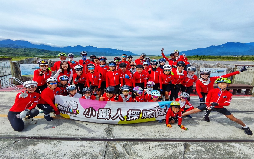 CyclingTaiwan,CyclingAdventure,單車看見台灣,台灣旅遊,biketour,專案團,小鐵人探險隊,小鐵人環島,單車環島,環島壯遊蘇花9日,安通,花蓮市,玉富自行車道,兩大板塊,歐亞大陸板塊,菲律賓海板塊,舞鶴北回歸線,台灣奇點騎行,光復糖廠,鏟子超人館,鳳林校長夢工廠,敬字亭,鳳林客家文物館,水黃皮大道,吉安客家文化中心,花東縱谷,親子單車旅行,兒童單車環島,台灣單車旅行