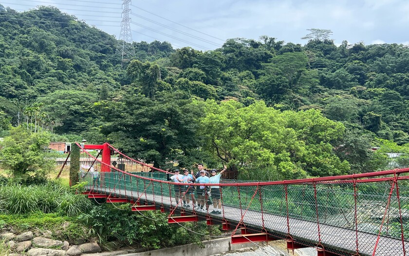 CyclingTaiwan,CyclingAdventure,單車看見台灣,台灣旅遊,biketour,海外車友騎台灣,三日環台騎跡,環小台灣,單車百岳,新竹風情海岸,十七公里海岸線,浪漫台3線,三灣,獅潭,獅潭義民廟,獅潭觀魚步道,獅潭仙草,仙山靈洞宮,蓬萊溪護魚步